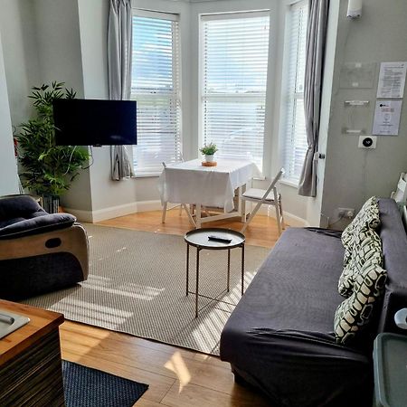 1 West Beach - Dog Friendly - Portrush By The Sea Extérieur photo
