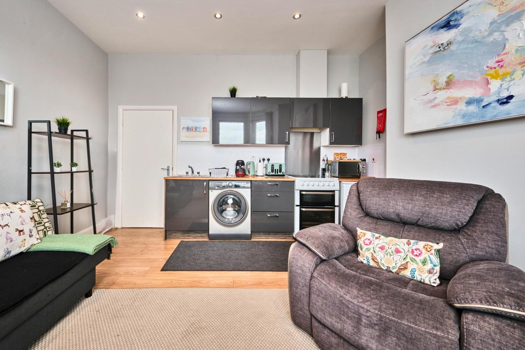 1 West Beach - Dog Friendly - Portrush By The Sea Extérieur photo
